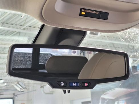 Used 2020 GMC Canyon SLE w/ SLE Convenience Package image 30