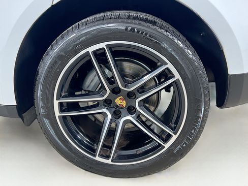 Used 2020 Porsche Macan S AWD/4WD image 33