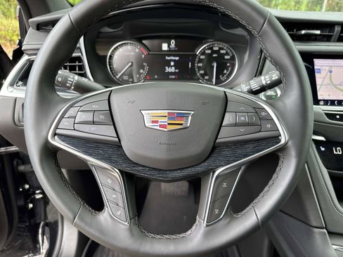 New 2025 Cadillac XT5 Premium Luxury w/ LPO, Floor Liner Package image 27