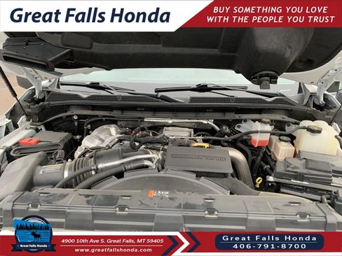 Used 2022 GMC Sierra 3500 SLT w/ Gooseneck/5TH Wheel Package image 12