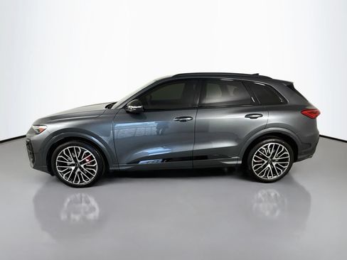Used 2025 Audi SQ5 Premium Plus AWD/4WD image 2