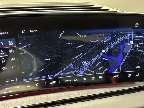 Used 2025 Audi Q6 e-tron Premium Plus AWD/4WD image 19