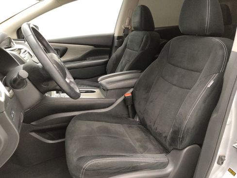 Used 2018 Nissan Murano SV FWD image 17