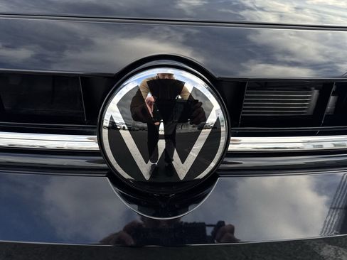 New 2026 Volkswagen Jetta SE image 31