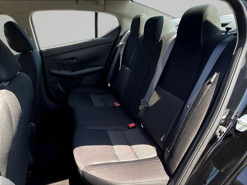 Used 2024 Nissan Sentra SV FWD image 21