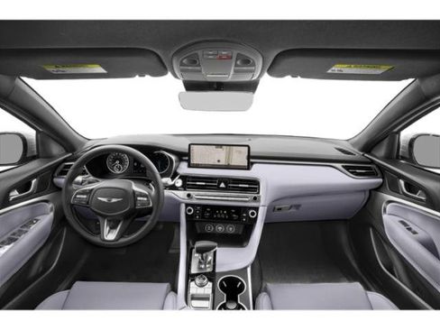 Used 2025 Genesis G70 2.5T image 11