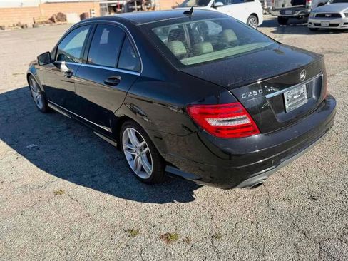 Used 2012 Mercedes-Benz C 250 Sedan image 4
