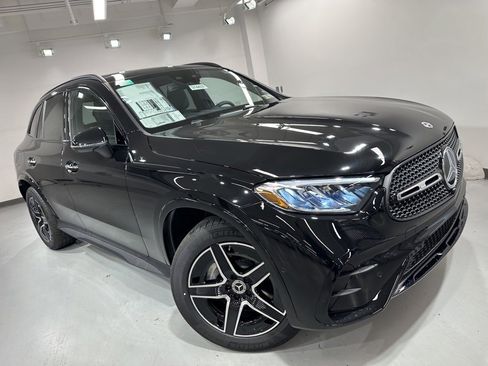 New 2026 Mercedes-Benz GLC 300 4MATIC image 8