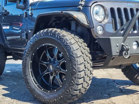 Used 2017 Jeep Wrangler Sport w/ Quick Order Package 23S image 3