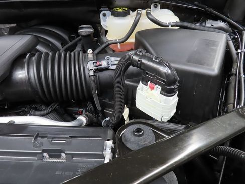 Used 2023 GMC Sierra 1500 Elevation image 21