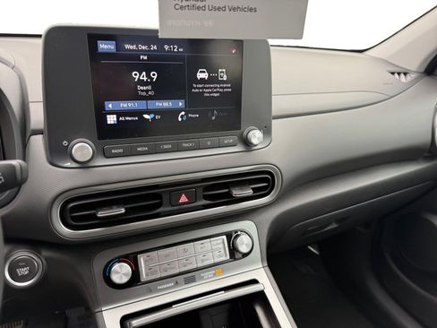 Certified 2023 Hyundai Kona SE image 12
