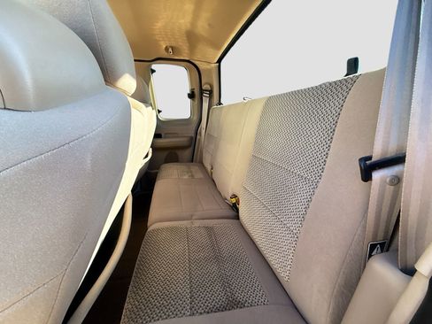 Used 2003 Ford F150 XLT image 24