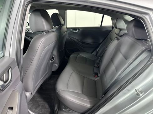 Used 2020 Hyundai Ioniq Limited image 25