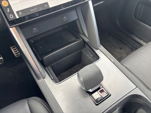 Used 2025 Land Rover Discovery Sport Dynamic SE AWD/4WD image 29