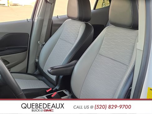 Used 2016 Buick Encore Convenience FWD image 11