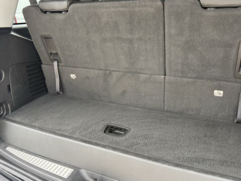 Used 2019 GMC Yukon SLT RWD image 29
