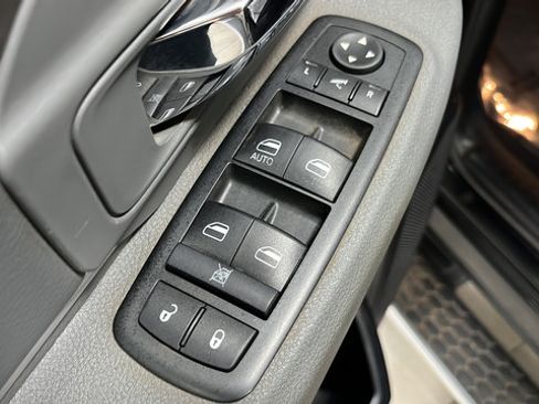 Used 2015 RAM 1500 Big Horn AWD/4WD image 20