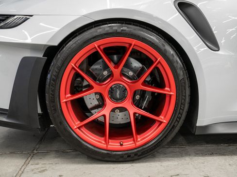 Used 2025 Porsche 911 GT3 RS RWD image 47