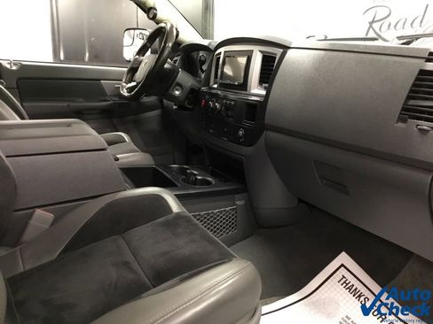 Used 2006 Dodge Ram 1500 Truck 2WD Quad Cab w/ Communication Pkg image 34