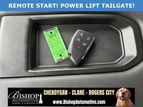 Used 2024 GMC Sierra 1500 SLE image 12