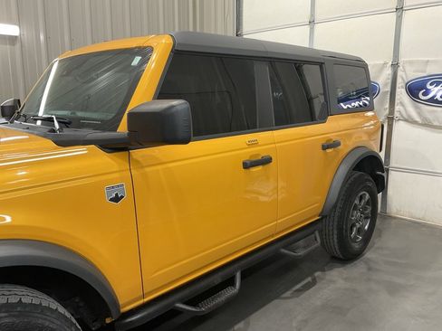 Used 2022 Ford Bronco Big Bend image 5