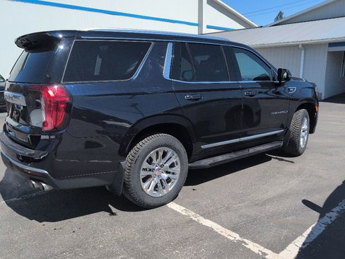 Certified 2023 GMC Yukon Denali w/ Advanced Technology Package AWD/4WD image 5
