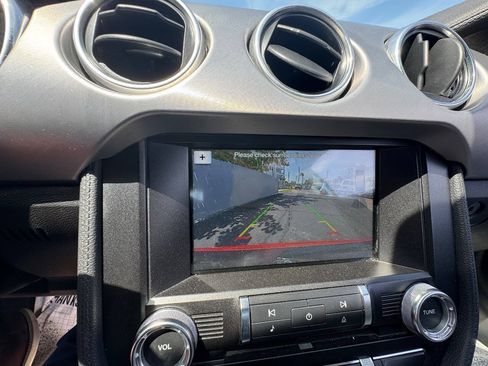 Used 2018 Ford Mustang Premium RWD image 12