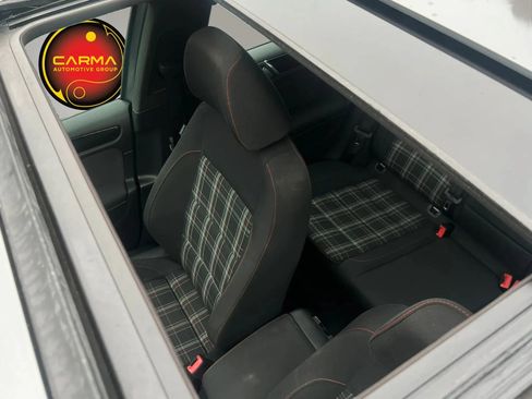 Used 2012 Volkswagen GTI 4-Door FWD image 17