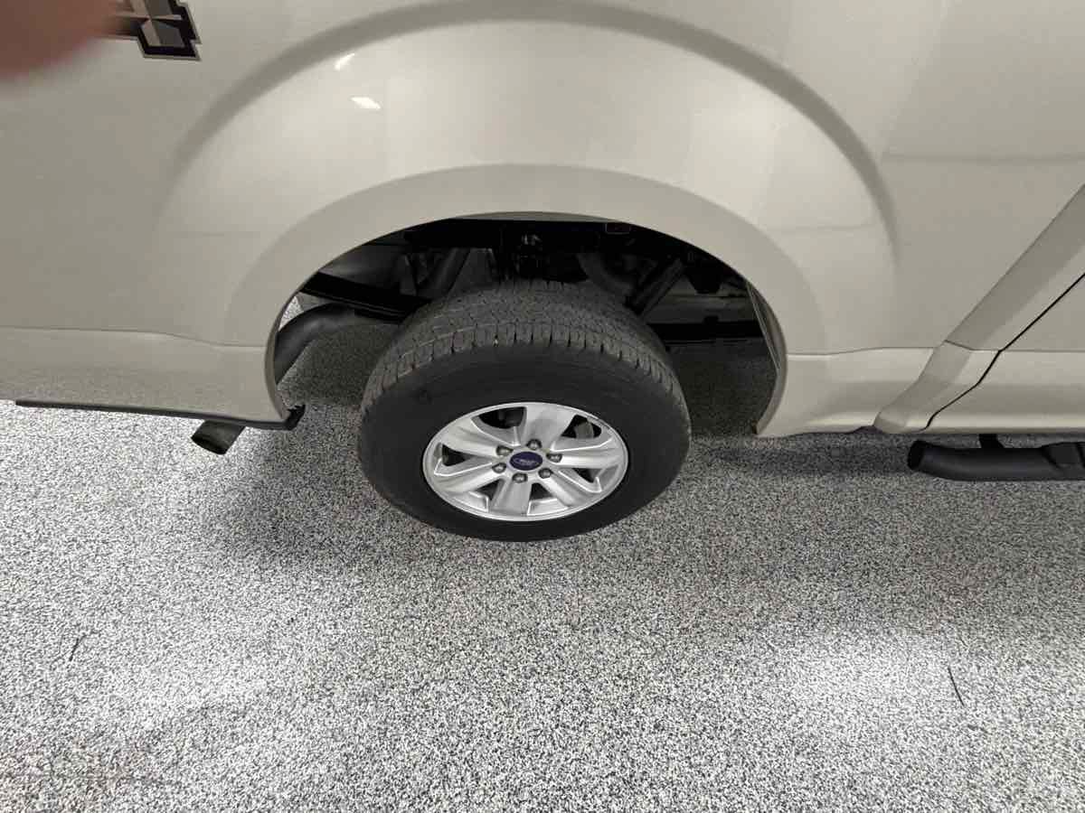 Used 2018 Ford F150 XLT w/ Equipment Group 301A Mid AWD/4WD image 37