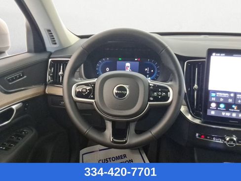 Certified 2025 Volvo XC90 B5 Plus image 14