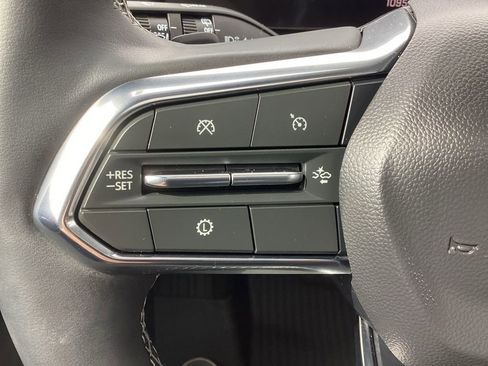 Used 2025 Chevrolet Traverse Z71 w/ Driver Confidence Package image 20