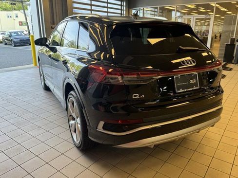 Used 2023 Audi Q4 e-tron Premium Plus w/ Premium Plus AWD/4WD image 7