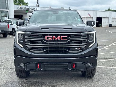New 2026 GMC Sierra 1500 AT4 w/ AT4 Premium Package AWD/4WD image 9