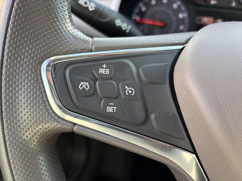 Used 2020 Chevrolet Malibu LS image 24