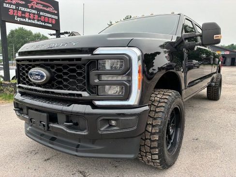 Used 2023 Ford F350 XL w/ STX Appearance Package AWD/4WD image 1