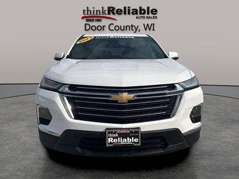 Used 2023 Chevrolet Traverse LT FWD image 9