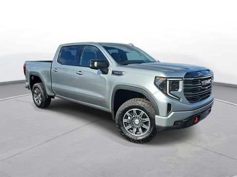 Used 2025 GMC Sierra 1500 AT4 image 3