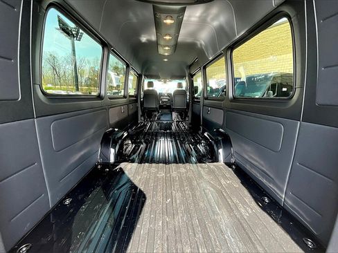 New 2025 Mercedes-Benz Sprinter 3500 image 10