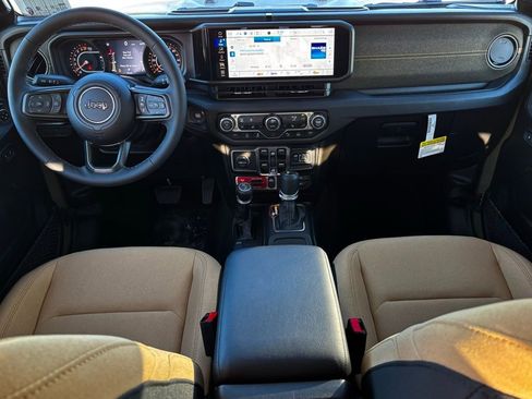 New 2026 Jeep Gladiator Willys AWD/4WD image 24