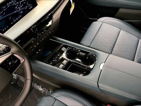 New 2026 Nissan Murano Platinum w/ Technology Package AWD/4WD image 9