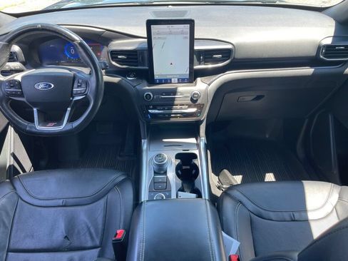 Used 2020 Ford Explorer ST w/ Premium Technology Package AWD/4WD image 34
