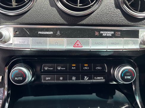 Used 2023 Kia Stinger GT-Line w/ Sun & Sound Package image 20