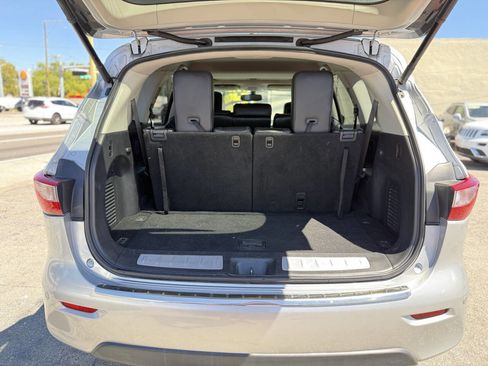 Used 2013 INFINITI JX35 AWD w/ Premium Pkg image 21