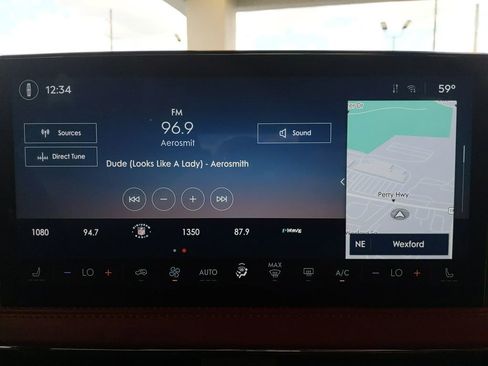 Certified 2025 Lincoln Corsair Grand Touring AWD/4WD image 18