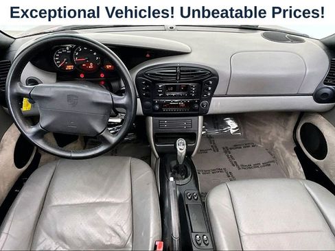 Used 2000 Porsche Boxster RWD image 19