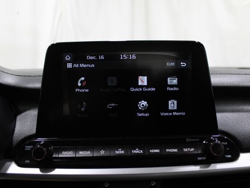 Used 2021 Kia Forte LXS image 16