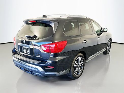 Used 2020 Nissan Pathfinder Platinum AWD/4WD image 7
