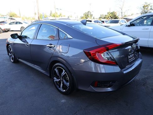 Used 2016 Honda Civic Touring image 6