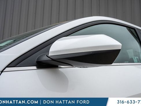 Used 2024 Hyundai Elantra SEL w/ Convenience Package FWD image 25