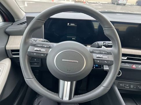 Certified 2025 Hyundai Sonata SEL image 12